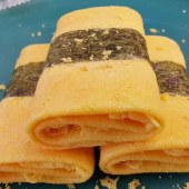 西点港紫菜肉松凤凰卷  212克*2盒